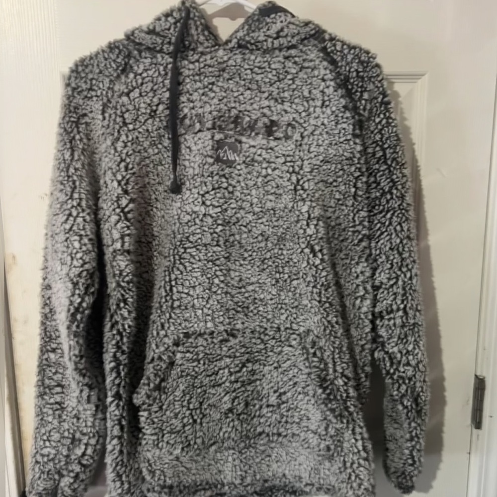 Cozy Gray Sherpa Hoodie - Unbranded Men’s Pullover